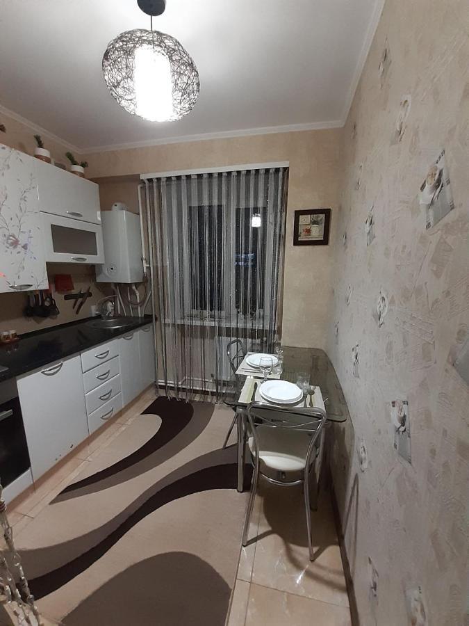 Двокімнатна Apartment Шепетовка Екстериор снимка